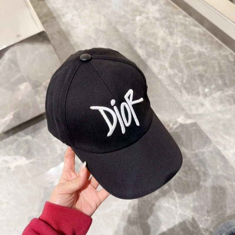 Fashionable Christian Dior Caps 259455