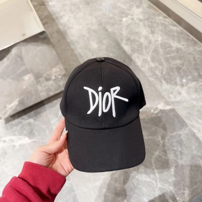 Fashionable Christian Dior Caps 259455