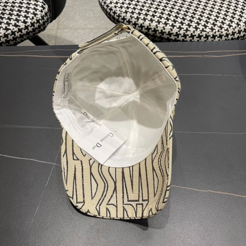 Christian Dior Caps GoAnywhere 259454