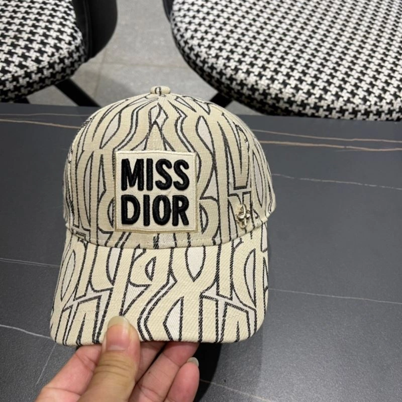 Christian Dior Caps GoAnywhere 259454