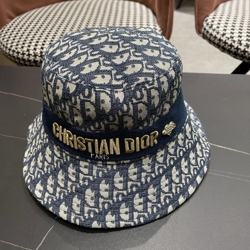 Modern Christian Dior Caps 259444