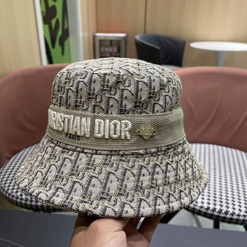 Compact Christian Dior Caps 259418