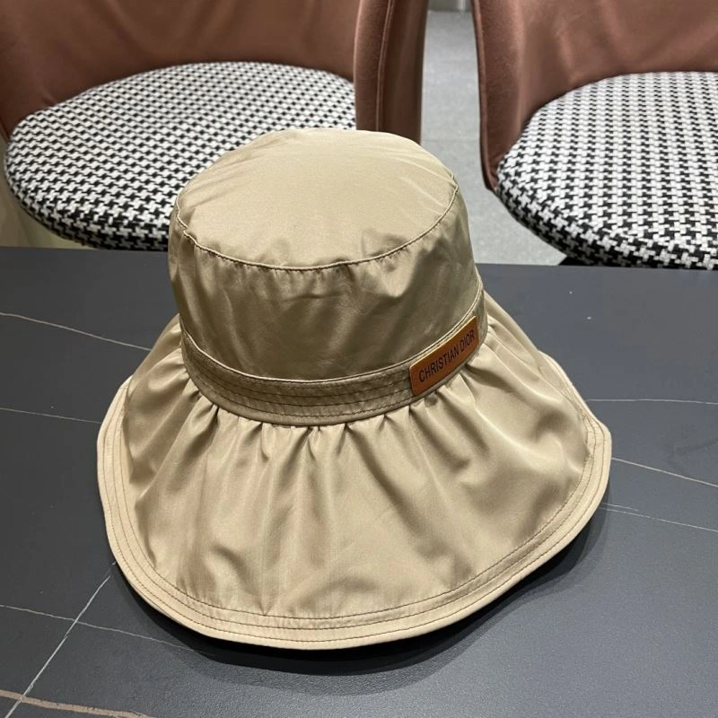 EyeCatching Christian Dior Caps 259436