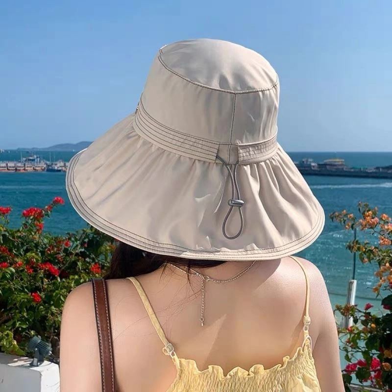 Bright Christian Dior Caps 259439