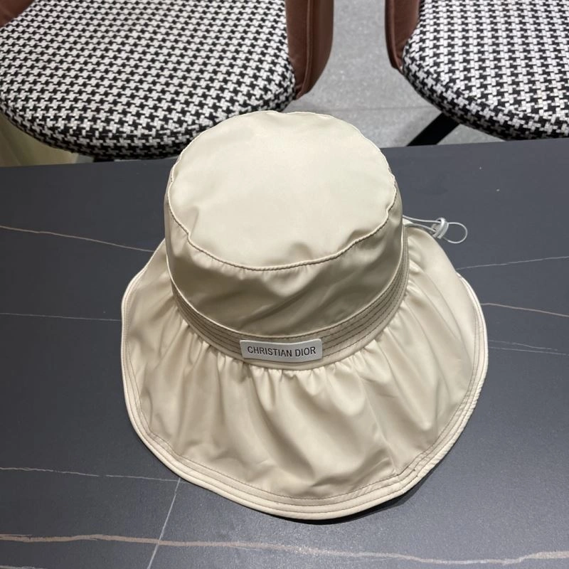 Bright Christian Dior Caps 259439