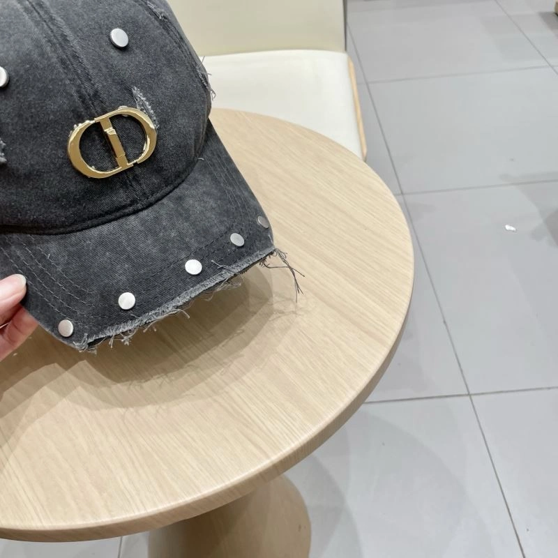 NewStyle Christian Dior Caps 259416