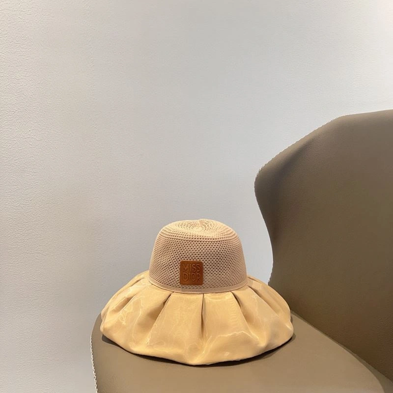 WellDesigned Christian Dior Caps 259414