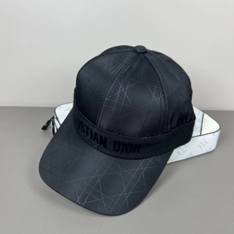 Christian Dior Caps UrbanChic 259417