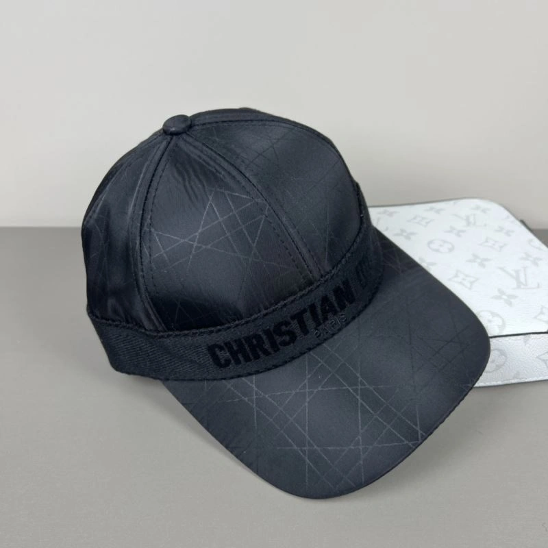 Christian Dior Caps UrbanChic 259417