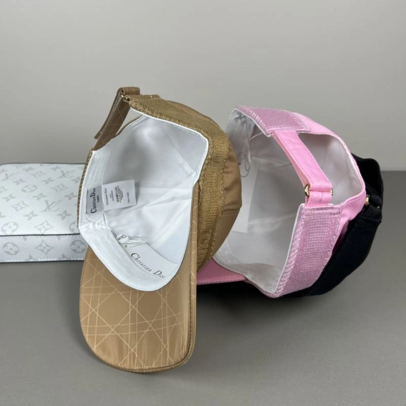 Christian Dior Caps UrbanChic 259417