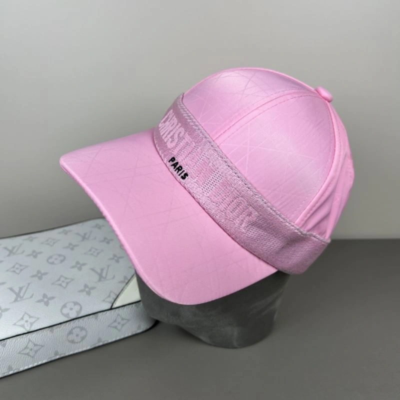 Christian Dior Caps Attractive 259409