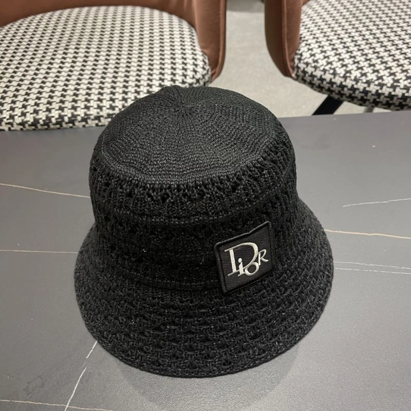 Christian Dior Caps Elegant 259406