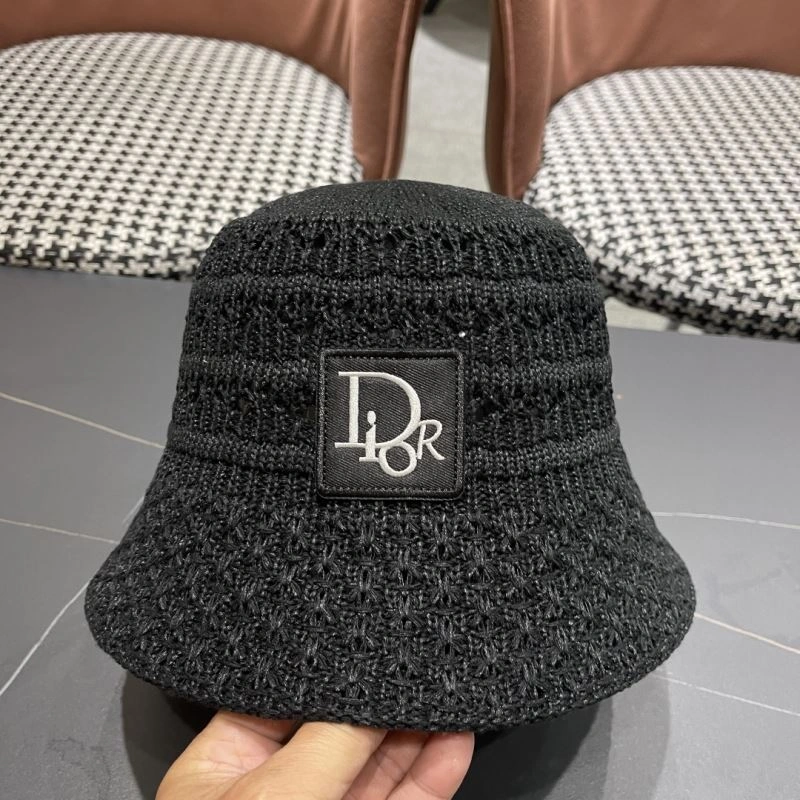 Christian Dior Caps Elegant 259406
