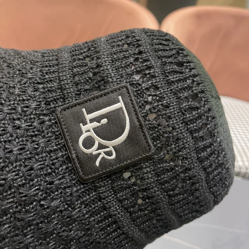 Christian Dior Caps Elegant 259406