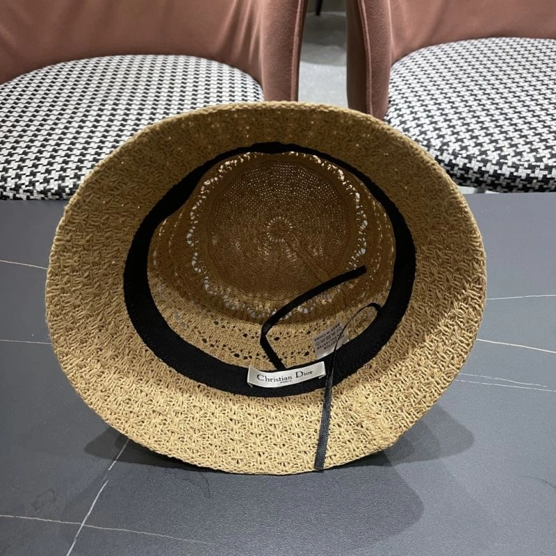 Christian Dior Caps OnTrend 259405