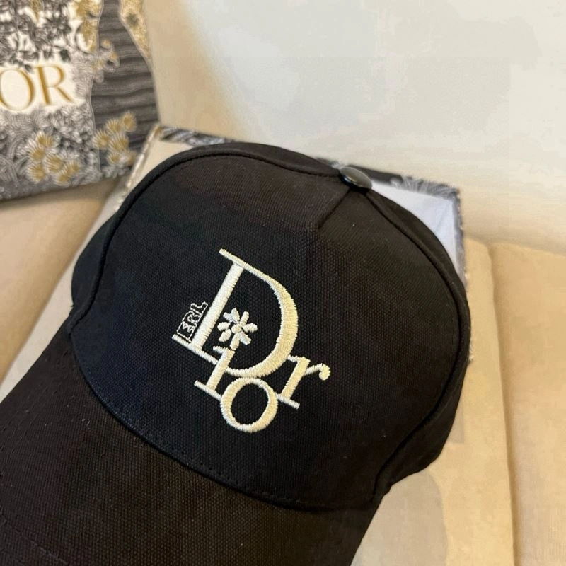 Christian Dior Caps FreshLook 259374