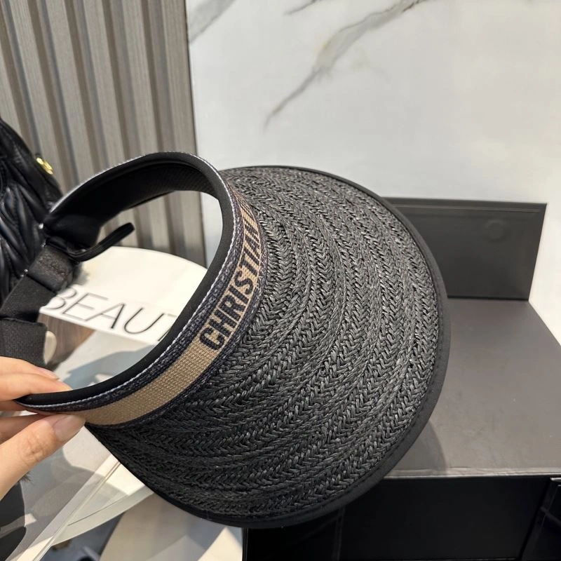 Christian Dior Caps Trendy 259371