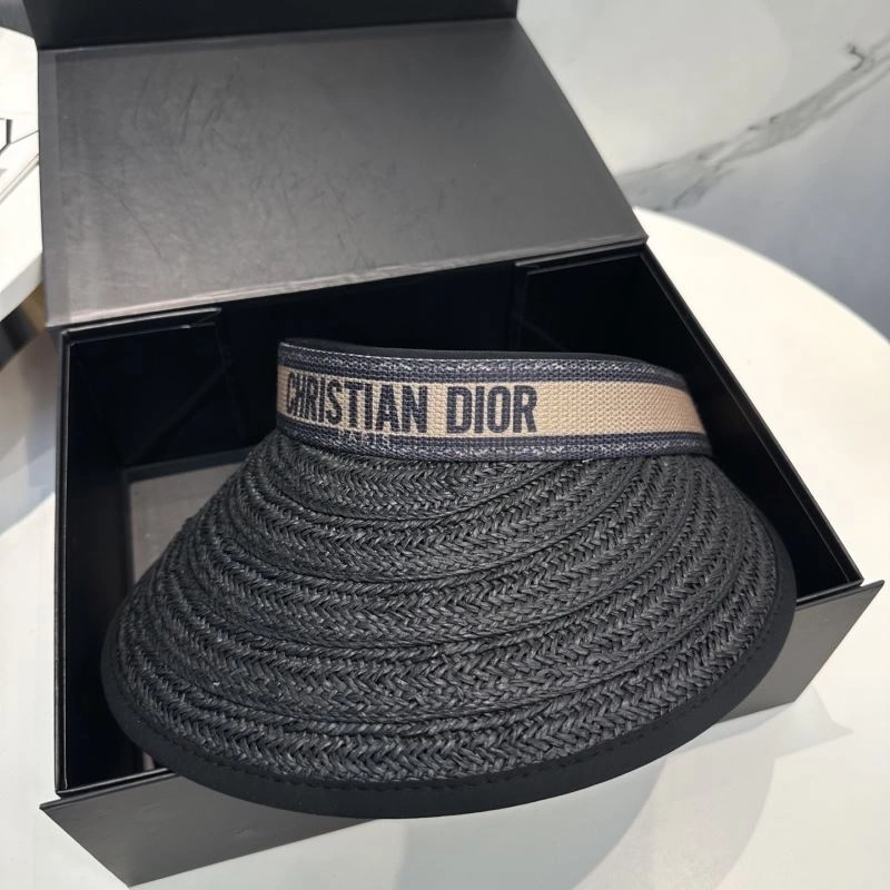 Christian Dior Caps Trendy 259371