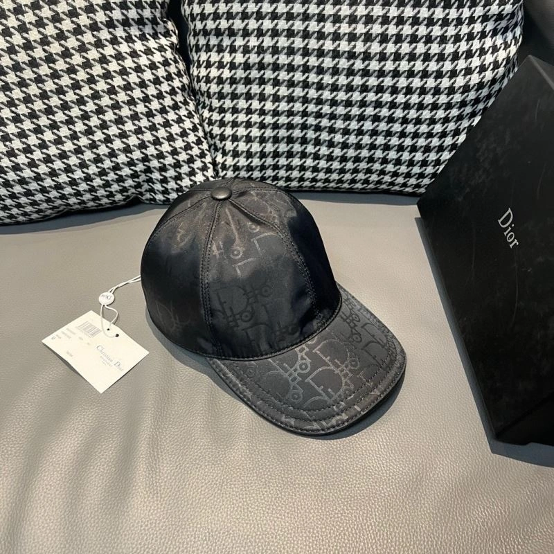 Effortless Christian Dior Caps 259387