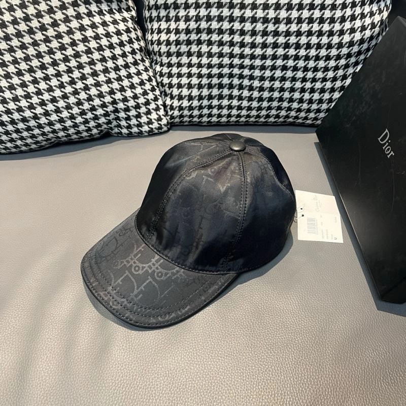 Effortless Christian Dior Caps 259387