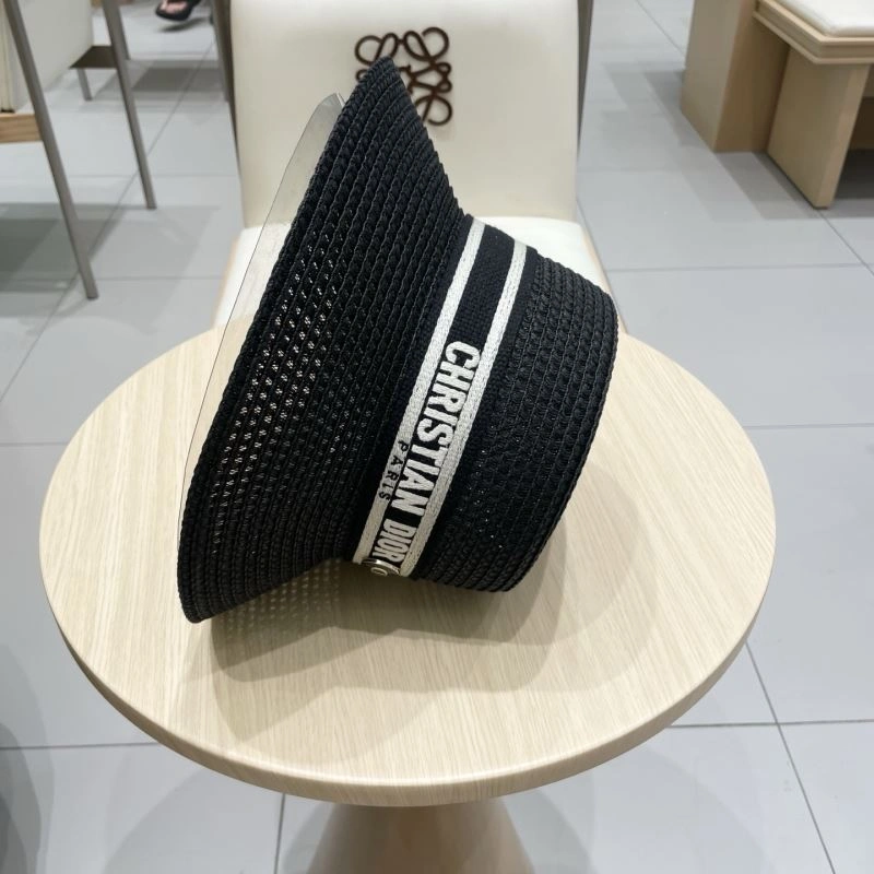 Casual Christian Dior Caps 259375
