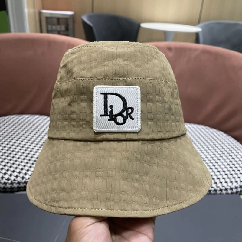 Christian Dior Caps Functional 259395