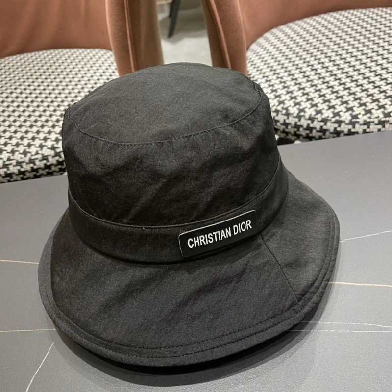 Christian Dior Caps Functional 259397