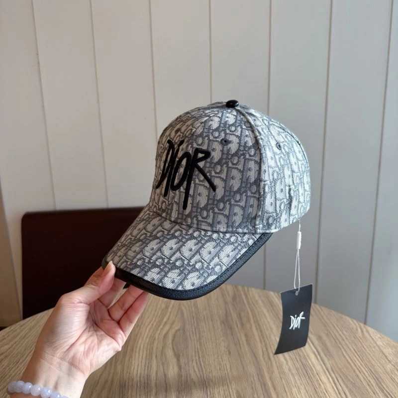 Christian Dior Caps Resilient 259363