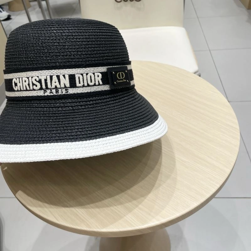 Versatile Christian Dior Caps 259344