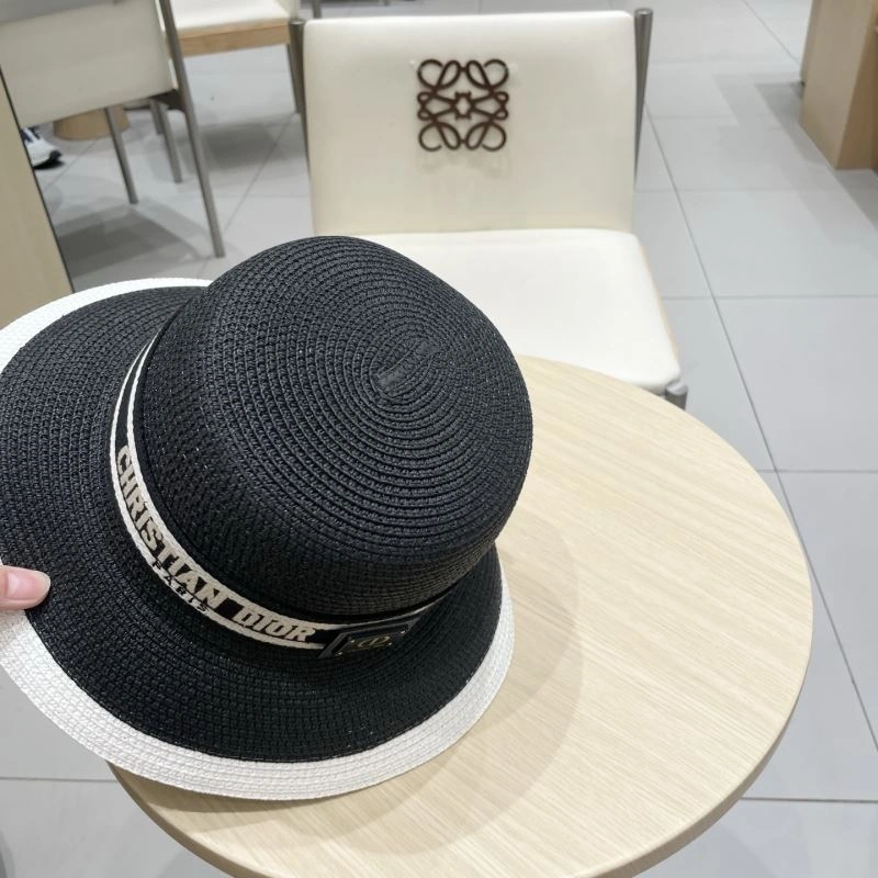 Versatile Christian Dior Caps 259344