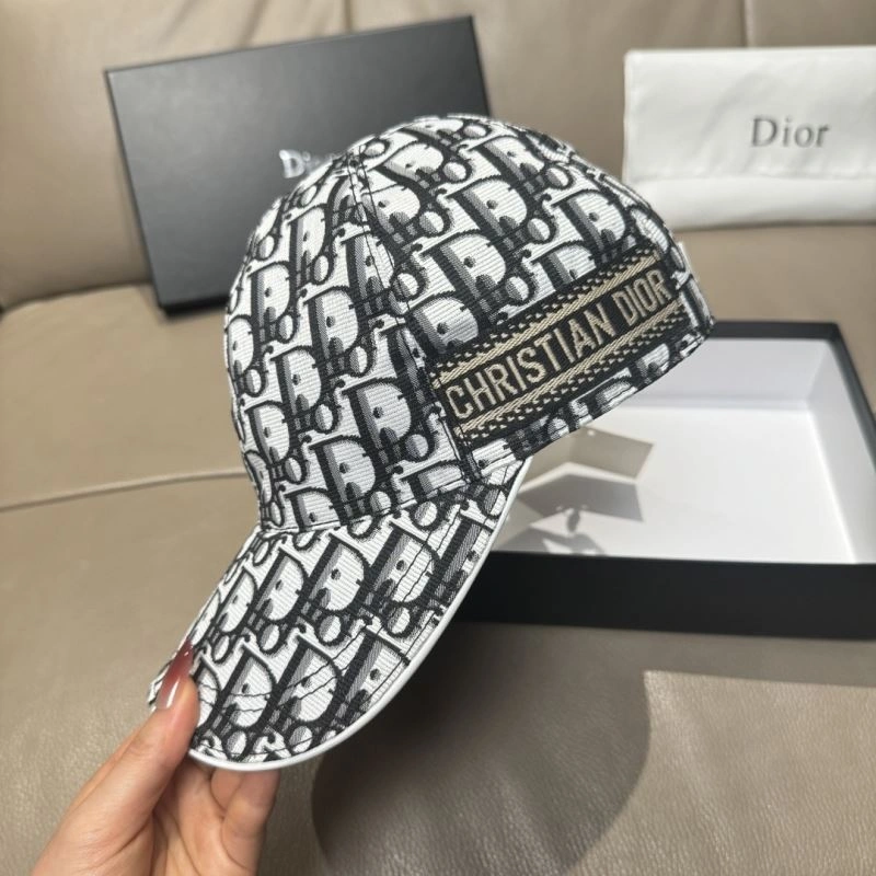 Christian Dior Caps AllSeason 259331