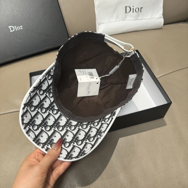 Christian Dior Caps AllSeason 259331