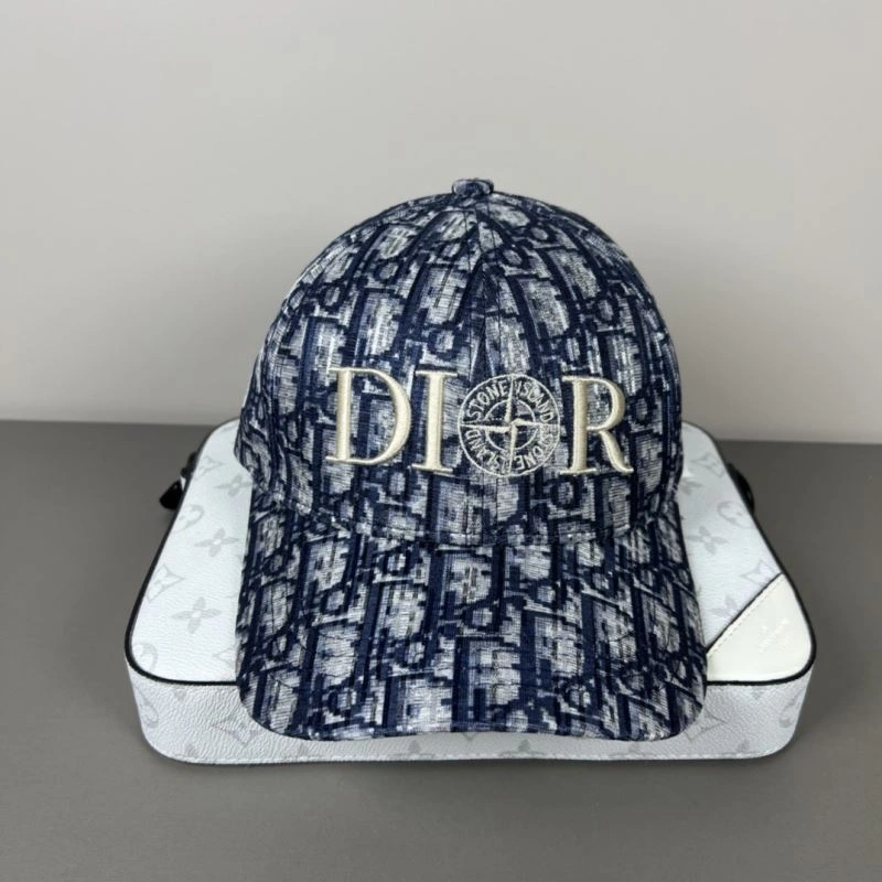 Minimalist Christian Dior Caps 259345