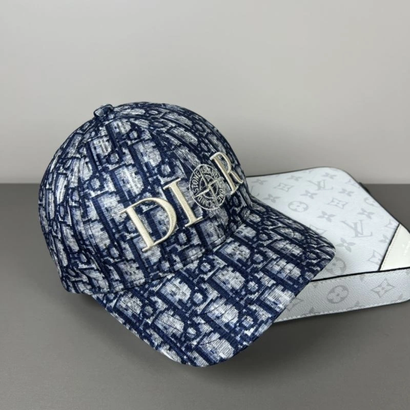Minimalist Christian Dior Caps 259345