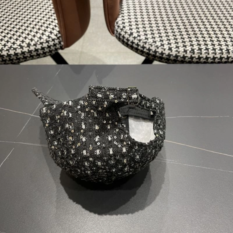 Christian Dior Caps Packable 259320