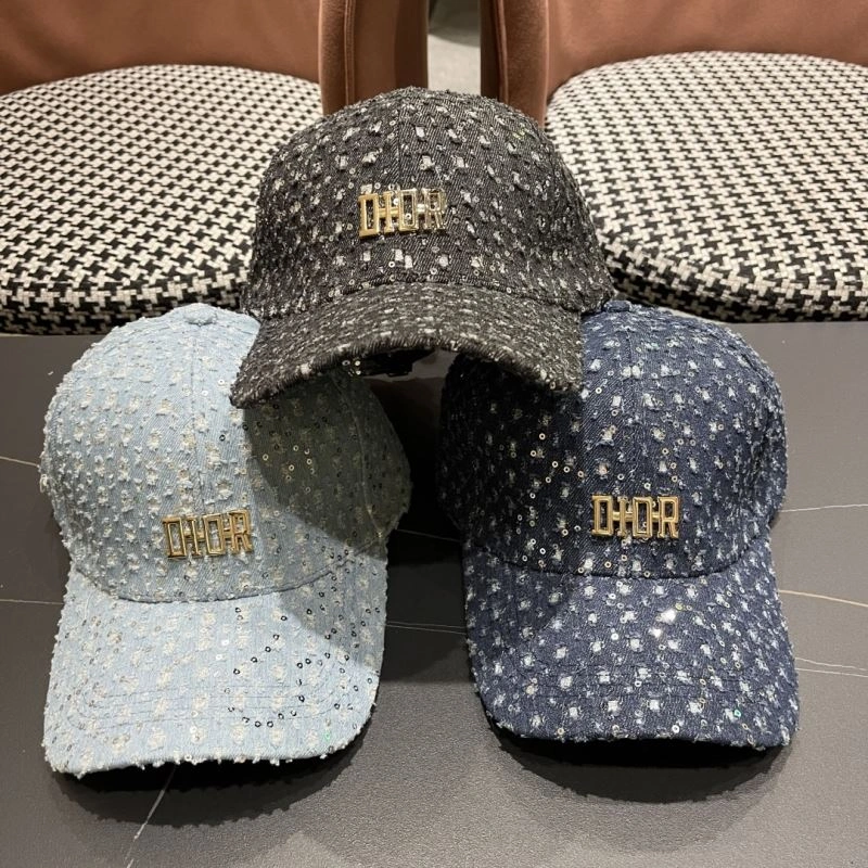Christian Dior Caps Packable 259320