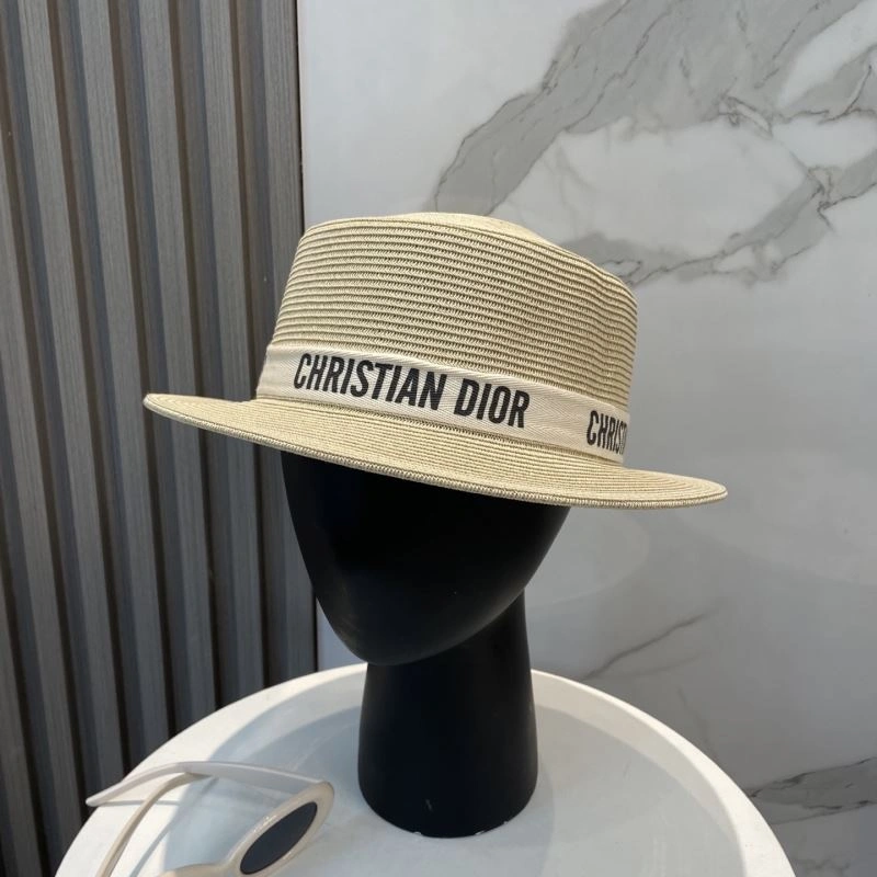 Effortless Christian Dior Caps 259297
