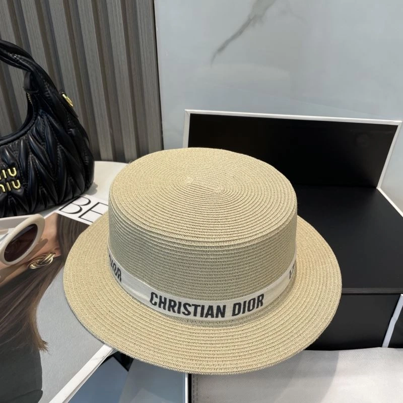 Effortless Christian Dior Caps 259297