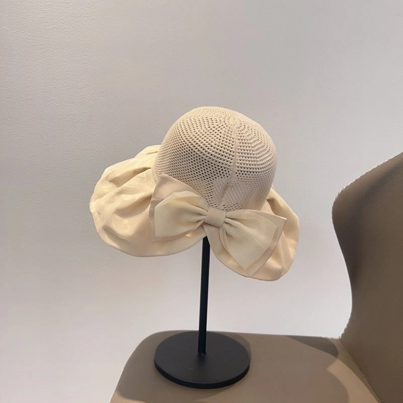 Trendsetting Christian Dior Caps 259313
