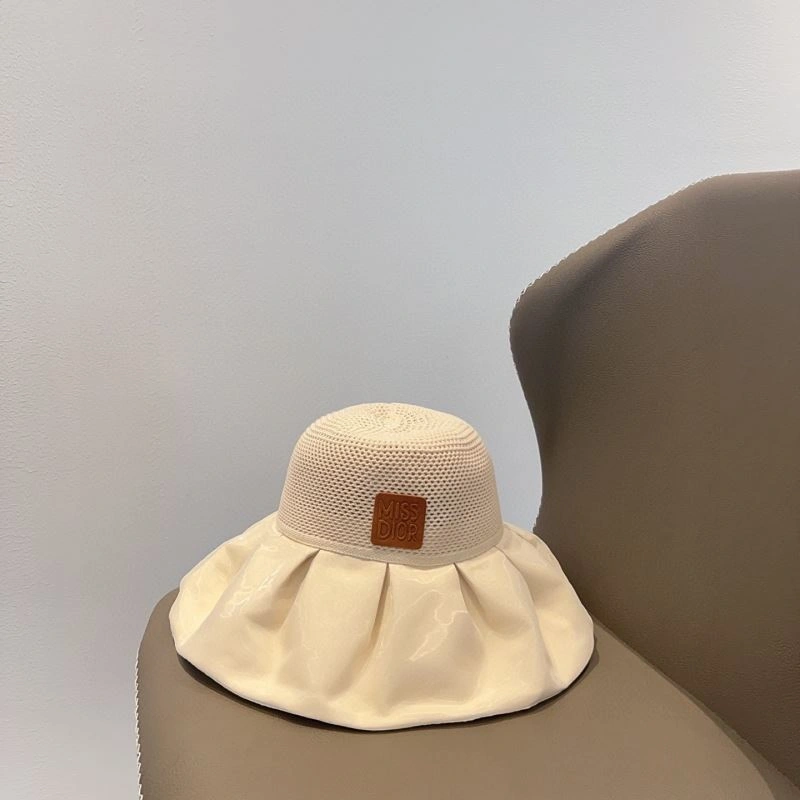 Trendsetting Christian Dior Caps 259313