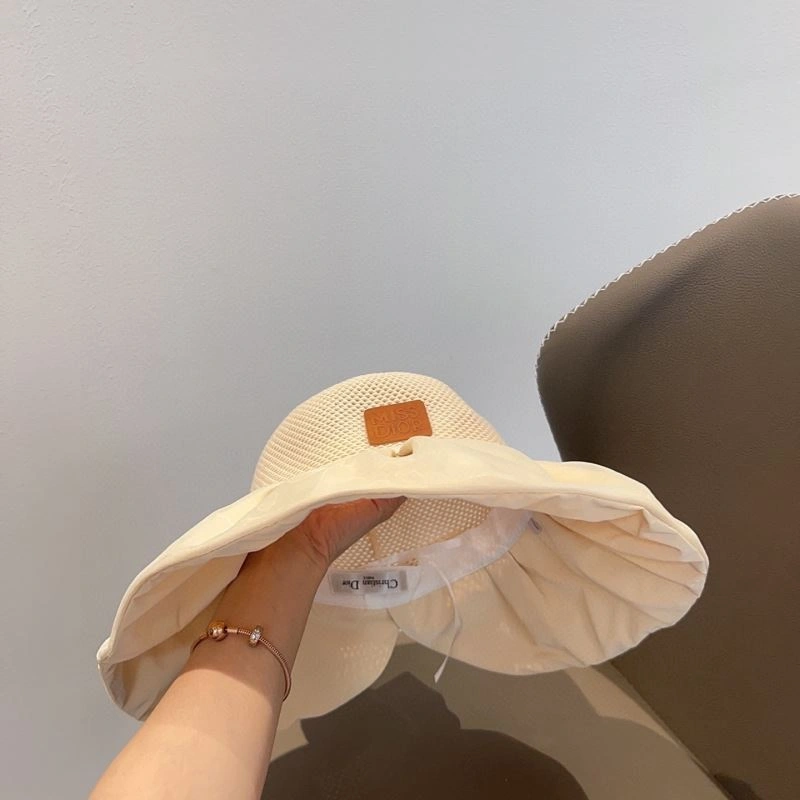 Trendsetting Christian Dior Caps 259313