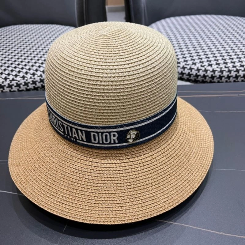 Christian Dior Caps Seasonal 259304