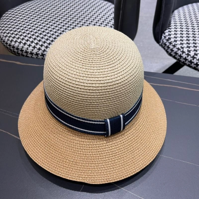 Christian Dior Caps Seasonal 259304