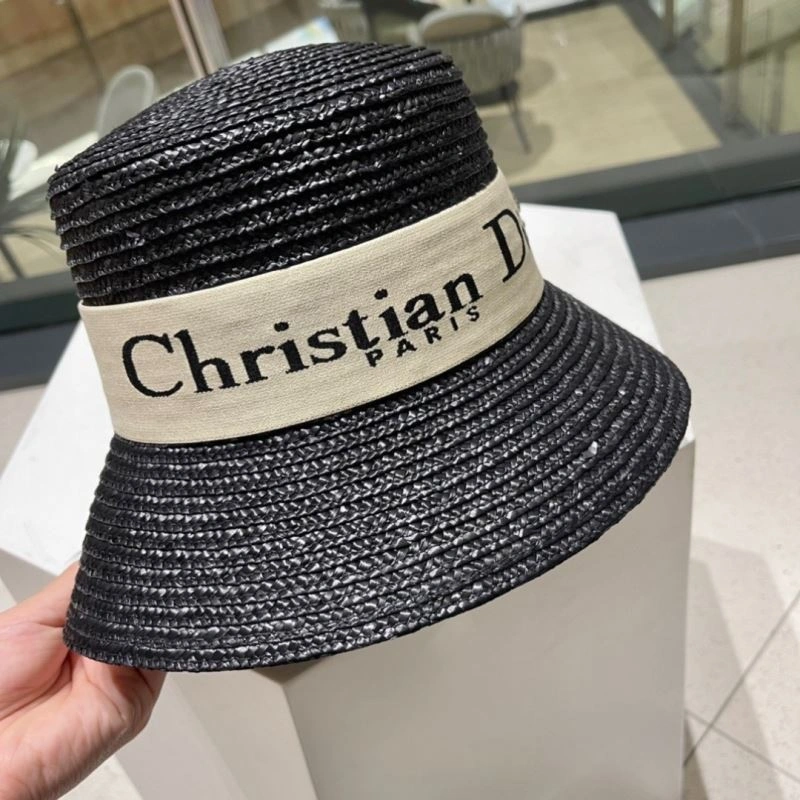 Christian Dior Caps Trendsetting 259303