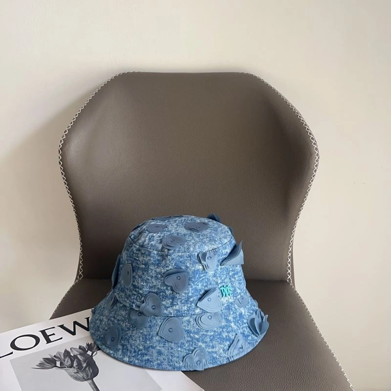 EyeCatching Christian Dior Caps 259291