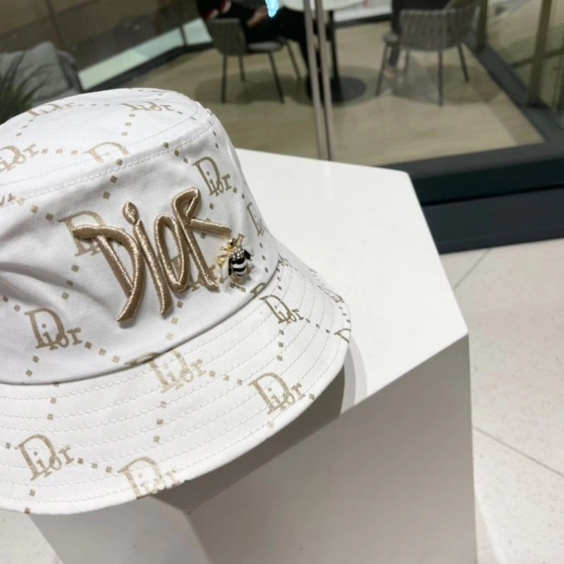 Reliable Christian Dior Caps 259305