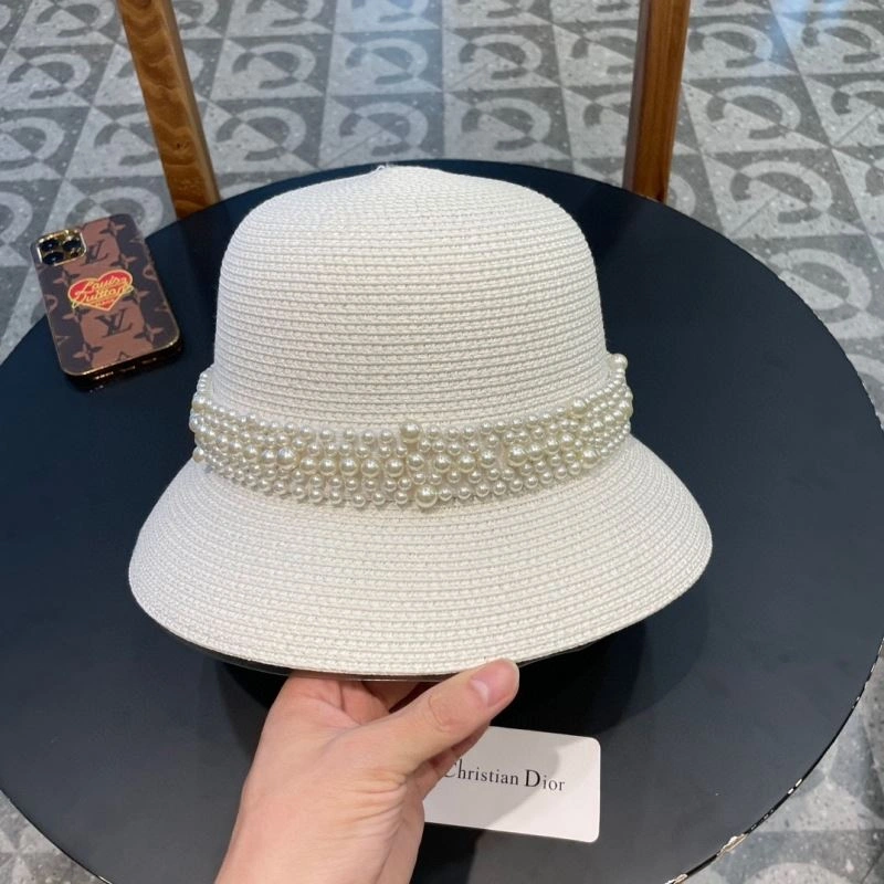 Christian Dior Caps Reliable 259298