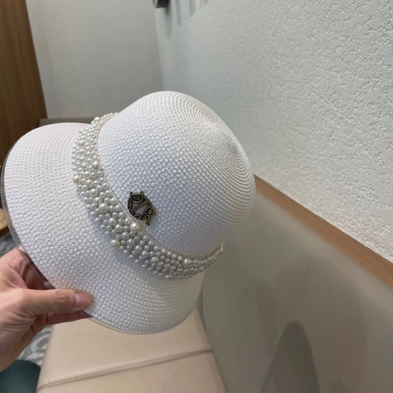 Christian Dior Caps Reliable 259298