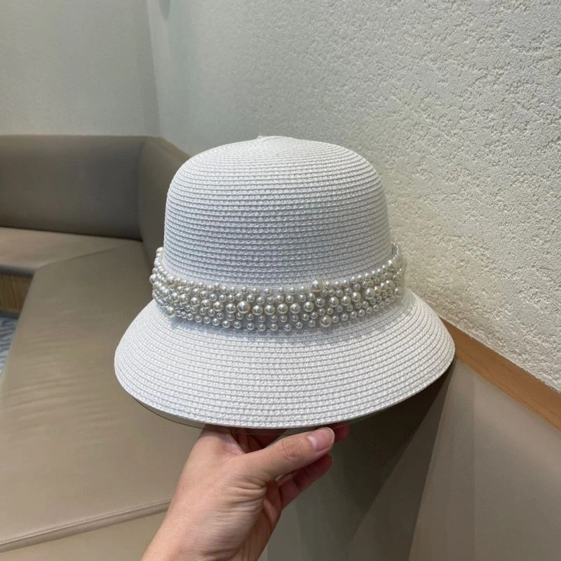 Christian Dior Caps Reliable 259298