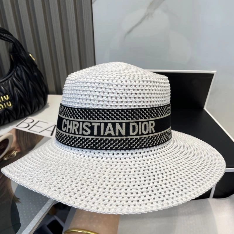 Minimalist Christian Dior Caps 259263